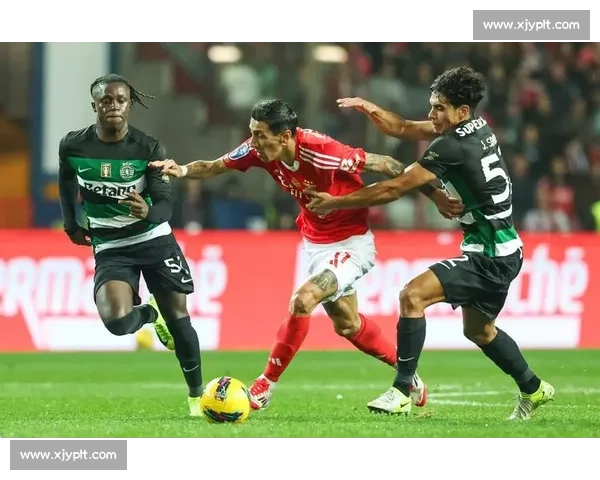 帕夫利季斯戴帽 + 三点球！本菲卡 5-0 横扫阿罗卡